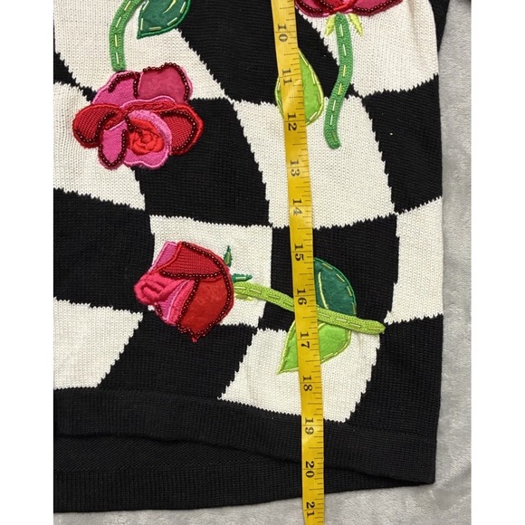 Just B Cardigan Women's M Black White Floral Roses Embroidered Beaded Y2K‎ - Picture 16 of 16